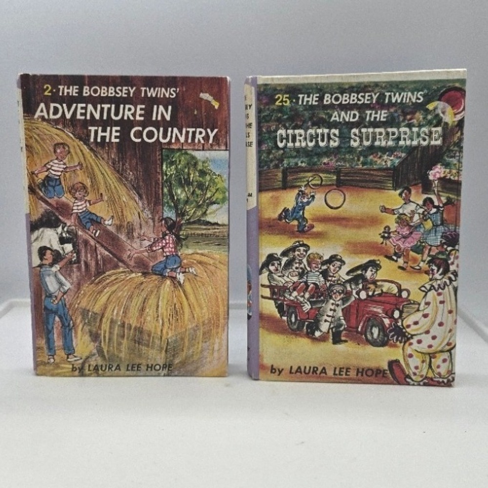 The Bobbsey Twins Vintage Book Lot of 2 #2 Country #25 Circus‎ Grosset & Dunlap